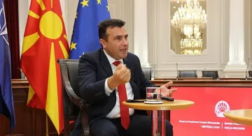 Скопски вестник: Заев е исторически прав