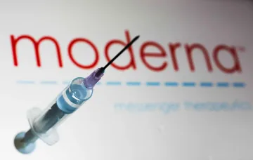 Препоръчаха тийнейджърите да се ваксинират с Moderna