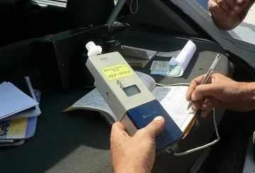 Над 10 000 пияни и дрогирани на пътя