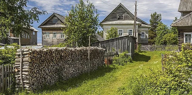 Къща около София? Вече е солено