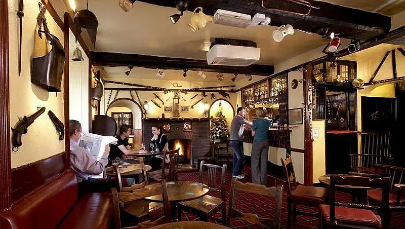 Как забрана на алкохола ще бори коронавируса