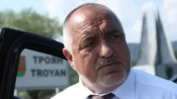 Борисов: Радев се чуди как да отмени изборите