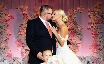 Малкият Добромир Гущеров проплака в нова къща