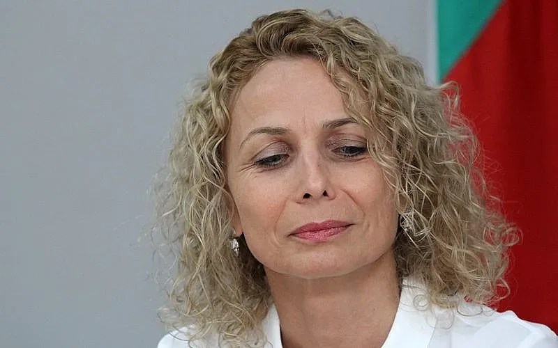 Зам.-министър изгоря за водната криза