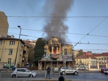 100 000 лв. глоба за изгорялата къща на "Петте кьошета"