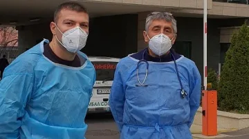 Тервел Пулев доброволец, вдига духа на болните