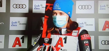 Влъхова спечели и паралелния гигантски слалом