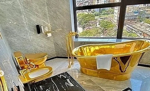 Хотел, в който и тоалетните са златни? Вижте къде е