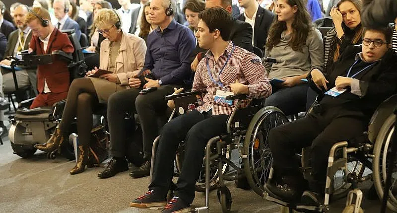 НЗОК ще плаща помощните средства за увредените