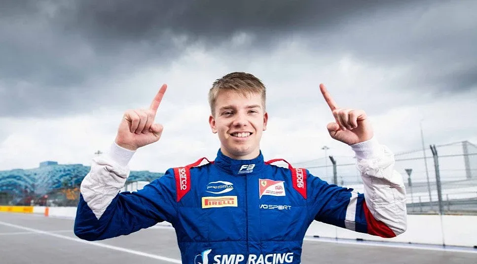 Ферари тества руснак и италианец