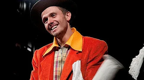 Хорхе Букай спасява Деян Ангелов от стреса