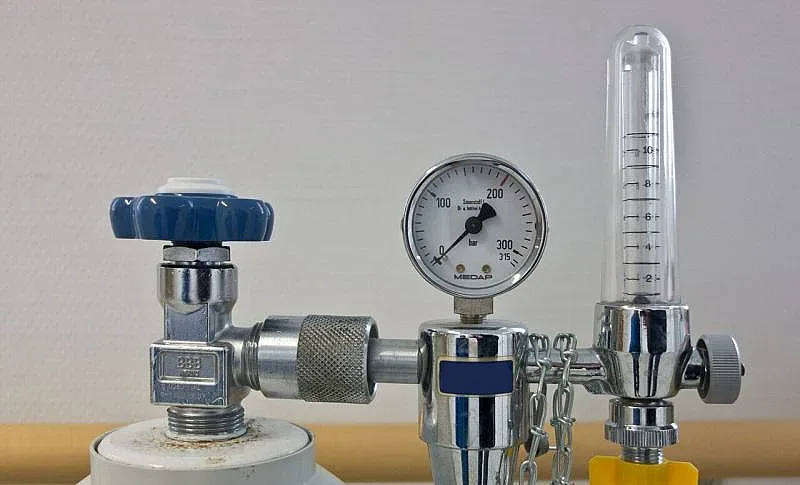 Болница на косъм от голяма трагедия