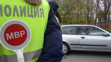 Внимавайте! КАТ спира и глобява