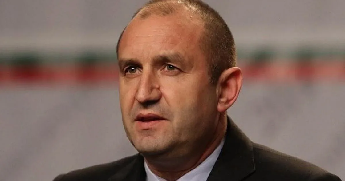 Радев заговори с думите на Иван Костов. Защо?