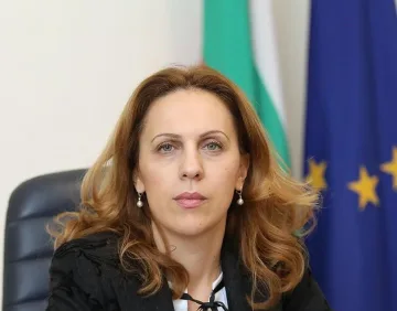 Министър Николова: Ски курортите ни са безопасни