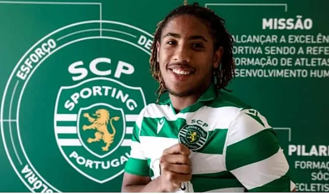 Гръмнаха нападател на Спортинг