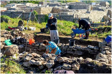 Бижута на 7 000 г. открити край Мездра