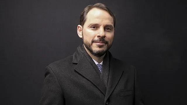 Зетят на Ердоган подаде оставка