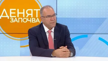Слагат таван на COVID леглата в болниците