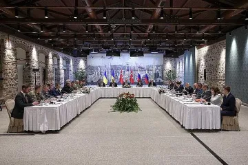 Напрежение в Истанбул. Какво поиска Русия от Украйна