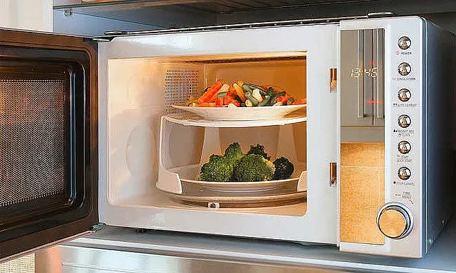 Безопасна ли е микровълновата фурна?