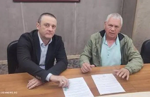 ТЕЦ" Бобов дол" направи спасително дарение от 10 000 лв. за Международния фолклорен фестивал "Мир на Балканите"