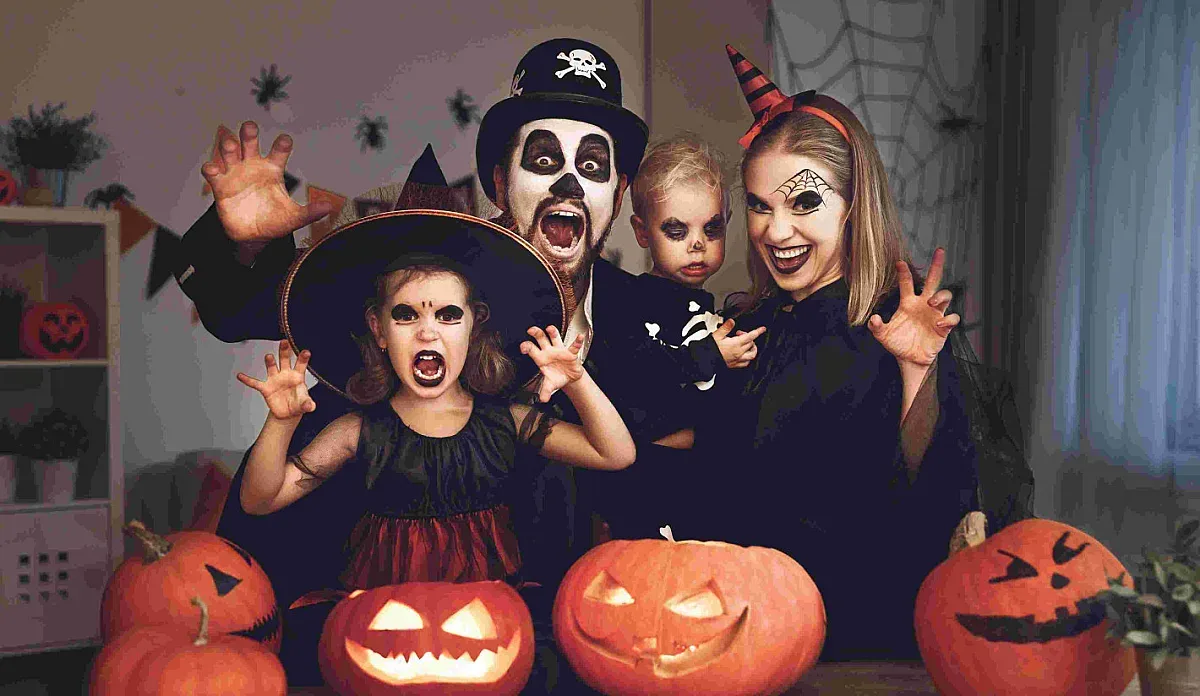 Поне стотачка за костюмите за Хелоуин