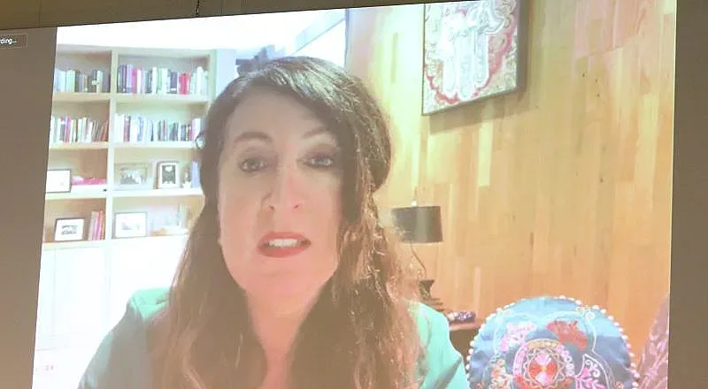 Херо Мустафа: Да знаем кога новините са фалшиви