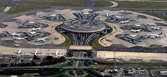 Ето го най-голямото летище в Европа