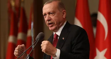 "Шарли ебдо" вбесява Ердоган с негова карикатура