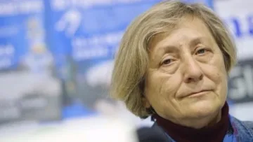 Нешка Робева приключи с тежко решение