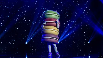 Разбра се кой е макаронът от "Маскирания певец"