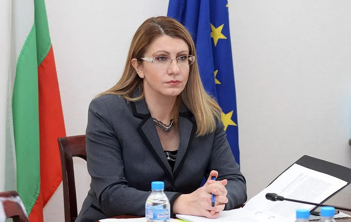 България спира издаването на "златни паспорти"