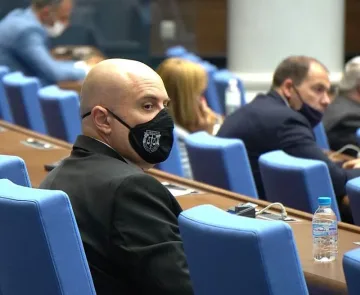 Гешев излезе с чест от противопоставянето във ВСС
