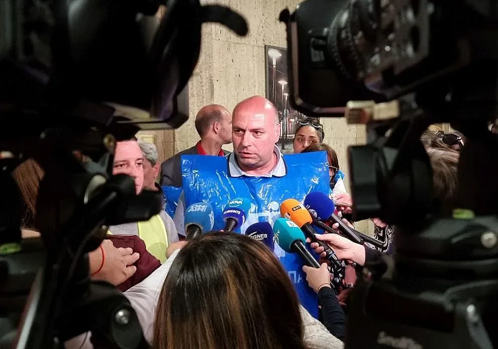 Tранспортните синдикати недоволни: Не постигнахме никаква договореност