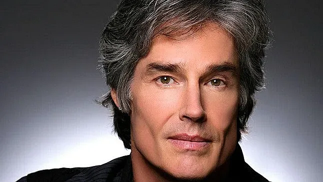 Рич от "Дързост и красота" каза кога свършва пандемията