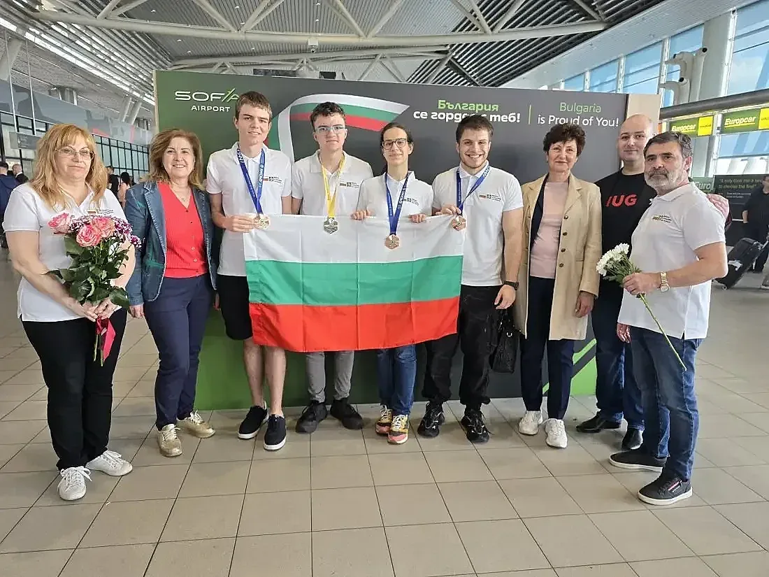 Гордост! Наши ученици с голям триумф в Бразилия