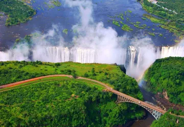 Идват фалити на държави. Ето първата