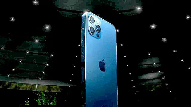 iPhone 12 - лек, мини и 5G