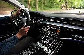 Порше прелетя със 127 км през село