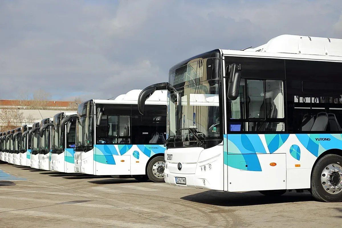 Електробуси ще возят по маршрута на пътниците