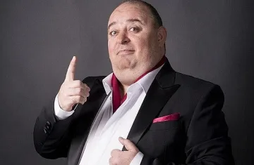 Любо Нейков влиза в "Маскираният певец"