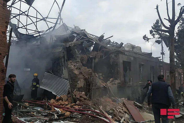 Баку: Армения погази примирието