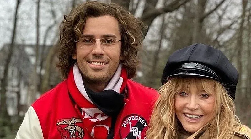 Алла Пугачова сключила фиктивен брак с Галкин