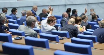 Падна ветото на Радев върху изборните промени