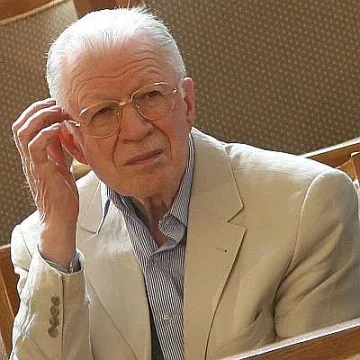 Отиде си най-големият генерал на прехода