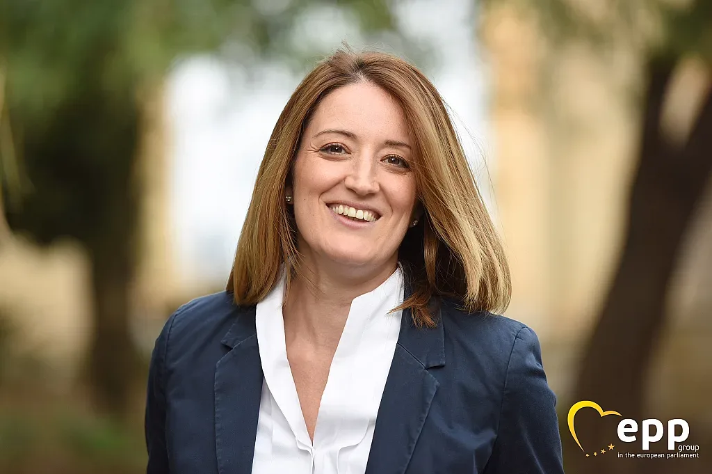 Вкарват президента и Божков в резолюцията