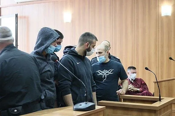 Синът на Катя Лерца подгонен за отвличане и побой