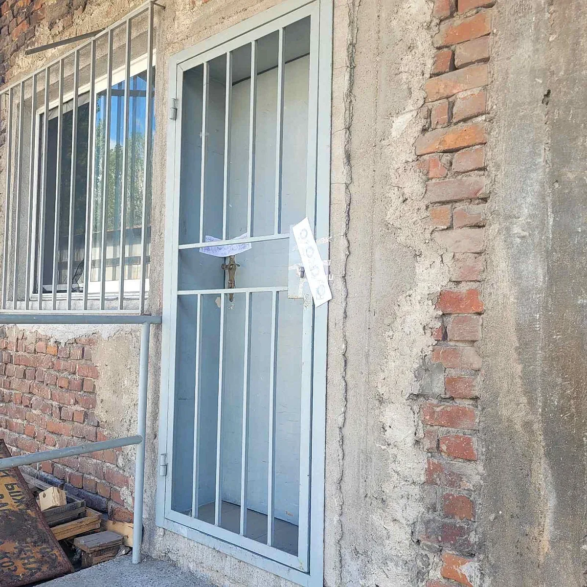 ОДБХ-Пловдив и ДАНС-Пловдив разкриха незаконен обект за съхранение и преопаковане на млечни продукти