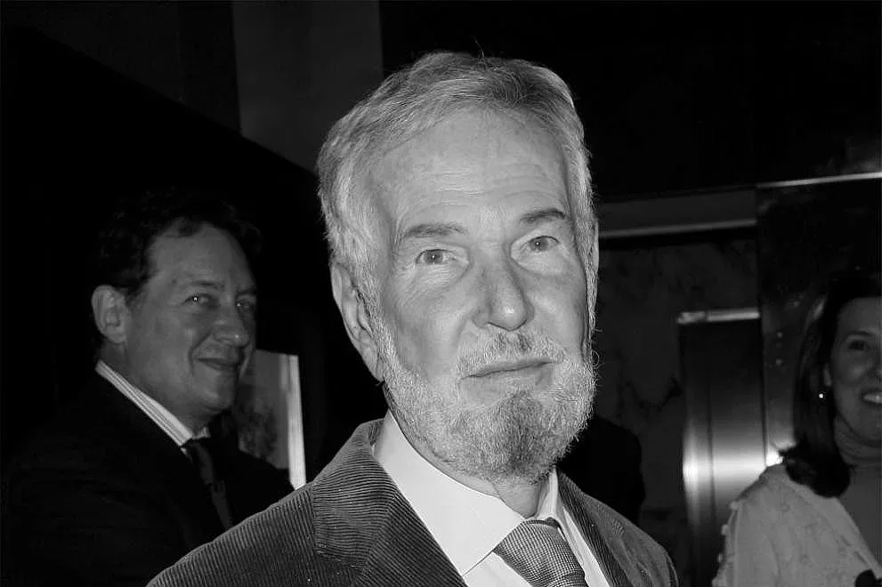 Холивуд загуби легендарен режисьор